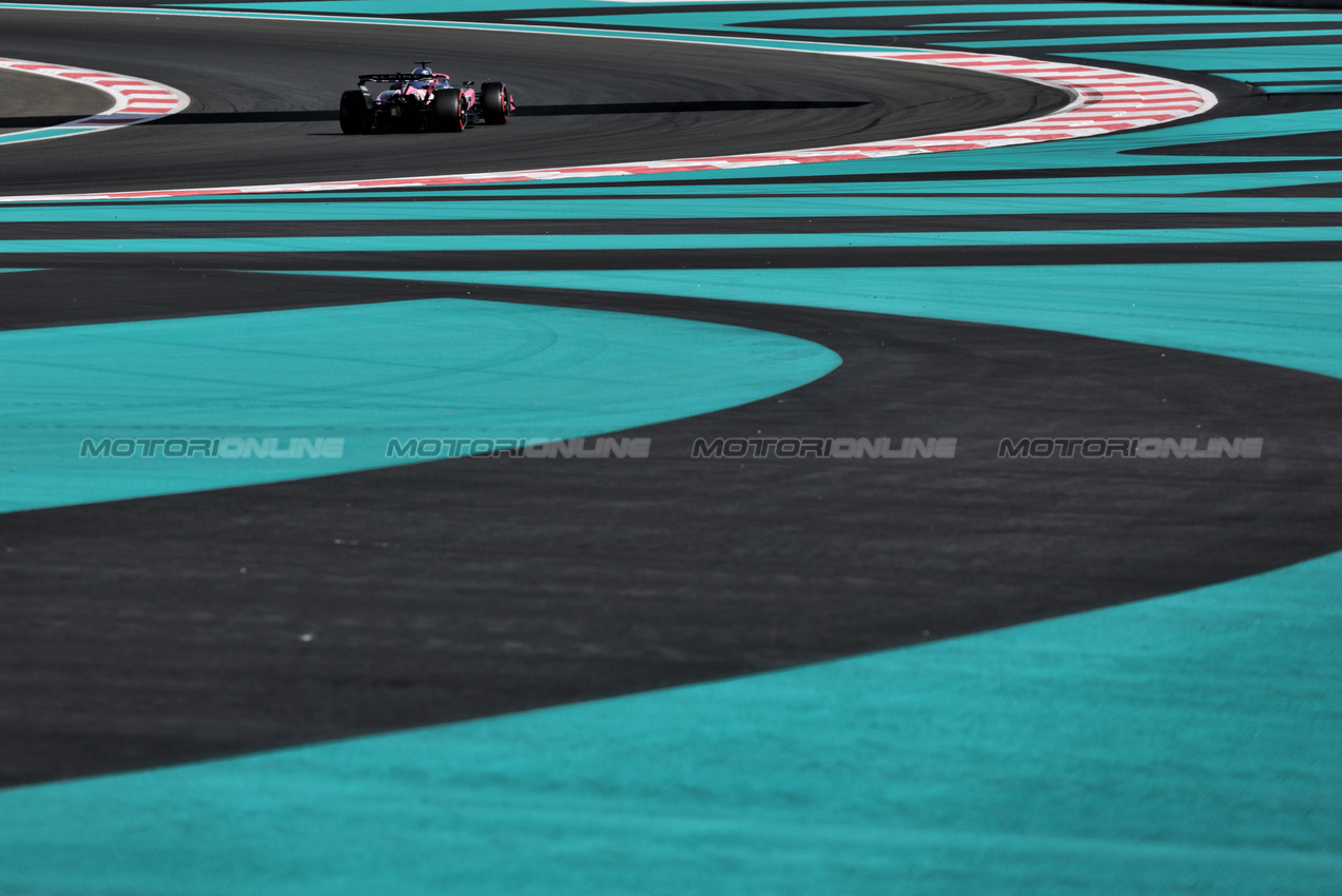 TEST ABU DHABI, Kush Maini (IND) Alpine F1 Team A525 Test Driver.

09.12.2025. Formula 1 Testing, Yas Marina Circuit, Abu Dhabi, Tuesday.

- www.xpbimages.com, EMail: requests@xpbimages.com © Copyright: Moy / XPB Images