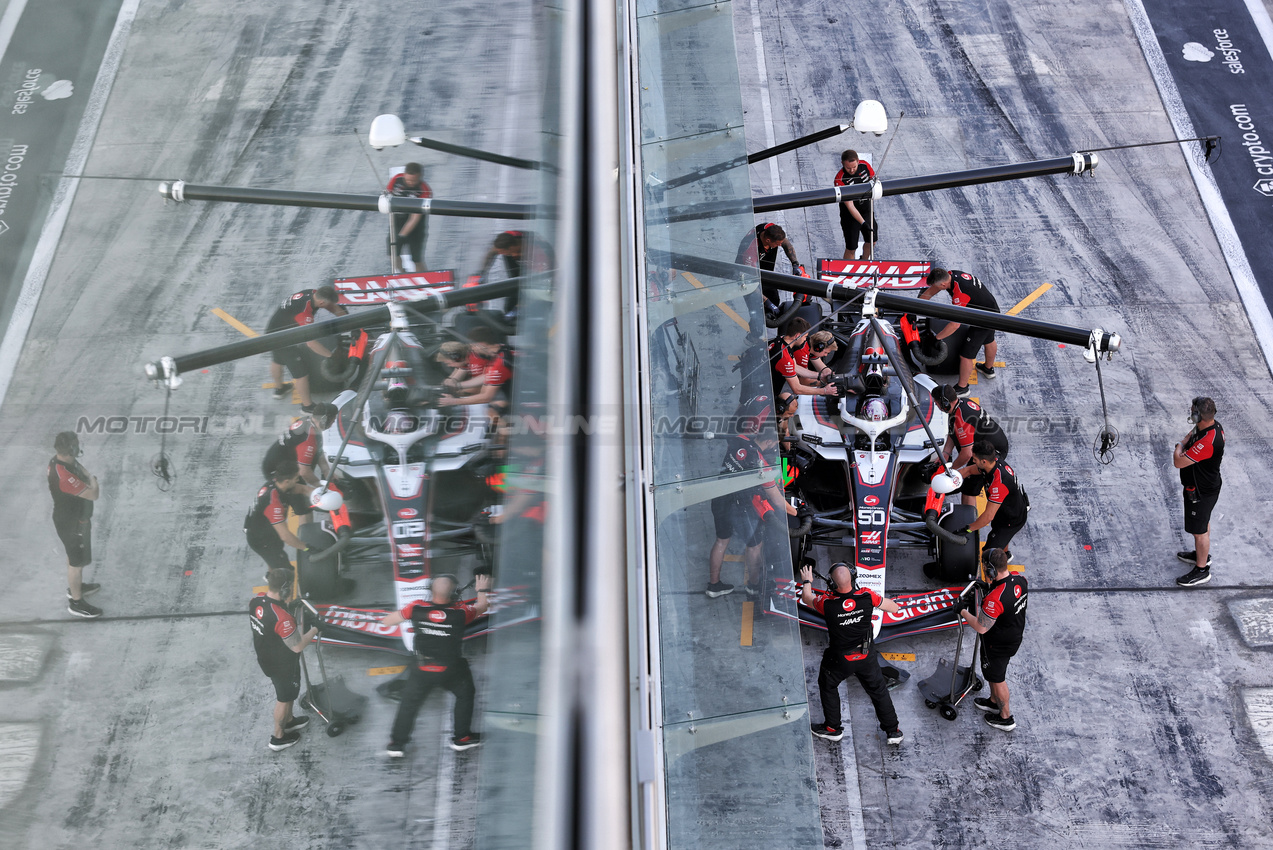 TEST ABU DHABI, Ryo Hirakawa (JPN) Haas VF-25 Reserve Driver.
09.12.2025. Formula 1 Testing, Yas Marina Circuit, Abu Dhabi, Tuesday.
- www.xpbimages.com, EMail: requests@xpbimages.com © Copyright: Bearne / XPB Images