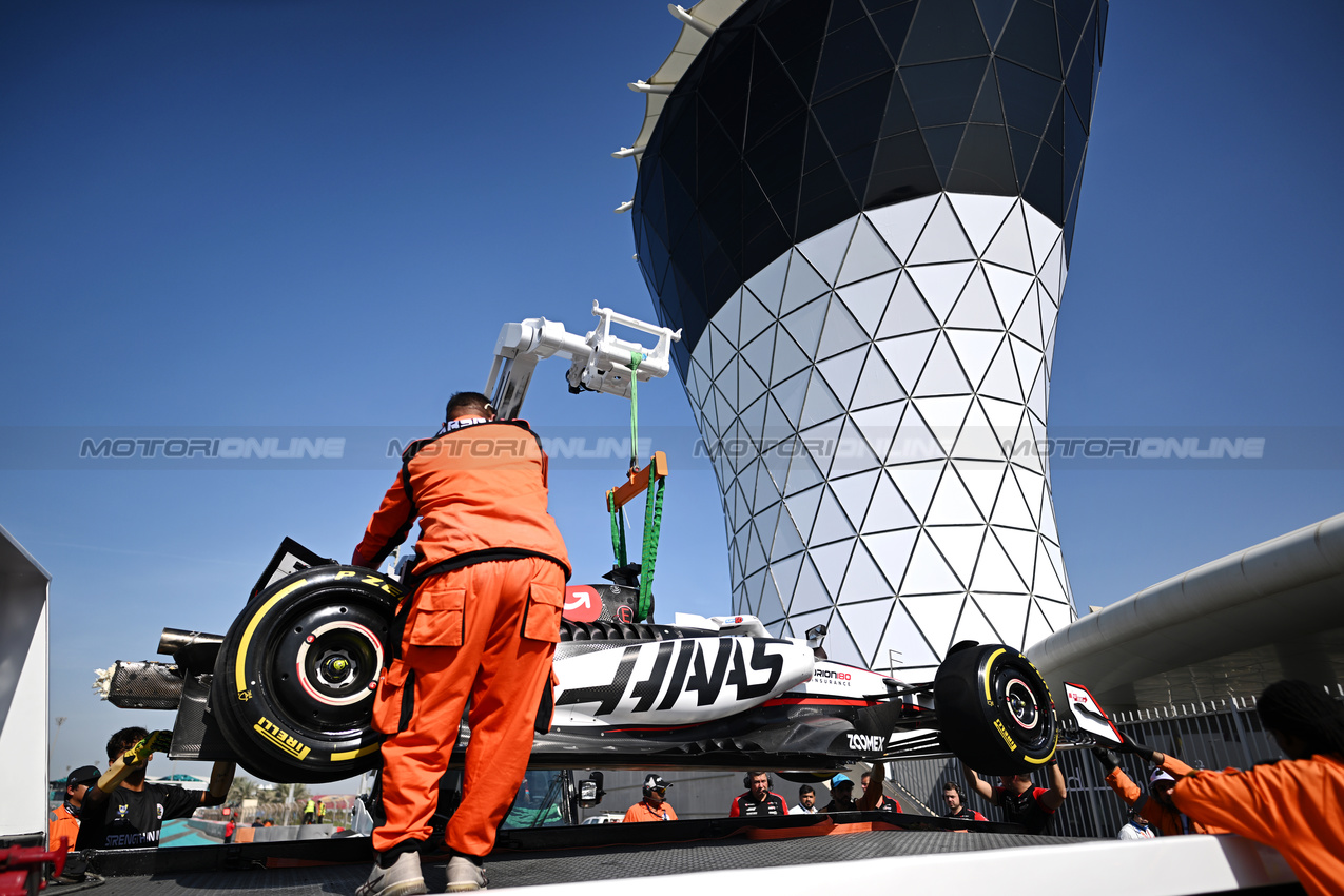 TEST ABU DHABI