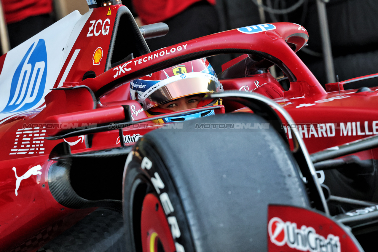 TEST ABU DHABI, Dino Beganovic (SWE) Ferrari SF-25 Academy Driver.
09.12.2025. Formula 1 Testing, Yas Marina Circuit, Abu Dhabi, Tuesday.
- www.xpbimages.com, EMail: requests@xpbimages.com © Copyright: Charniaux / XPB Images