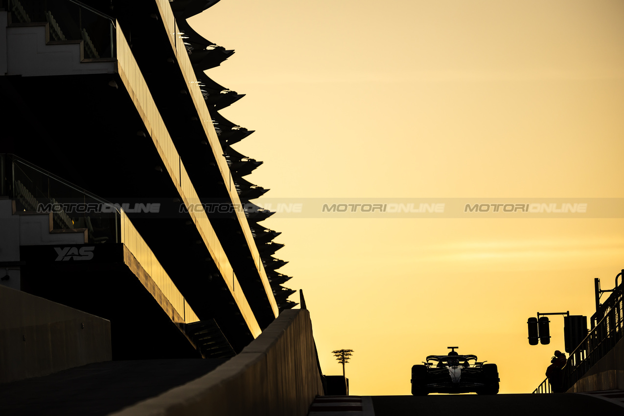 TEST ABU DHABI