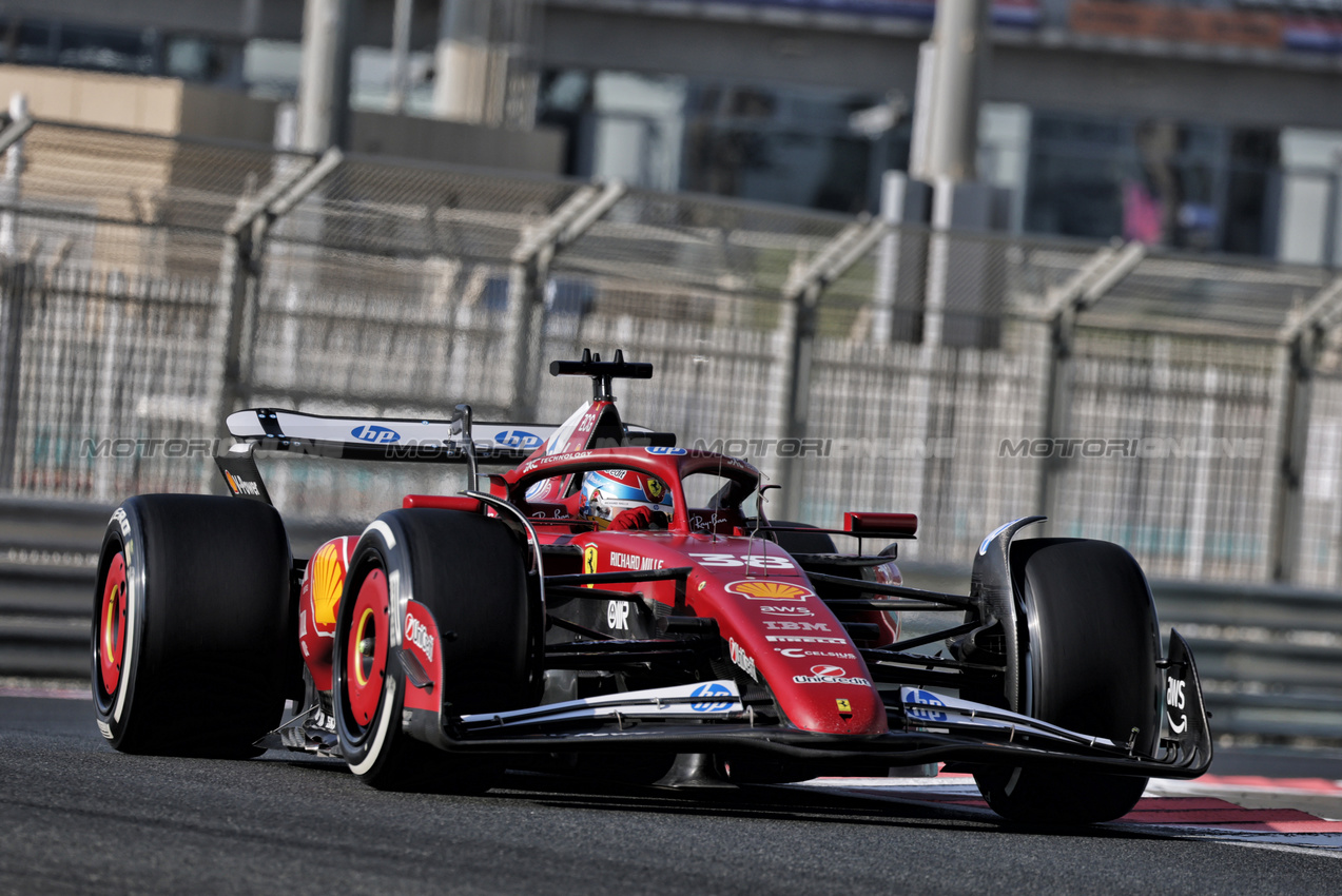 TEST ABU DHABI, Dino Beganovic (SWE) Ferrari SF-25 Academy Driver.
09.12.2025. Formula 1 Testing, Yas Marina Circuit, Abu Dhabi, Tuesday.
- www.xpbimages.com, EMail: requests@xpbimages.com © Copyright: Moy / XPB Images