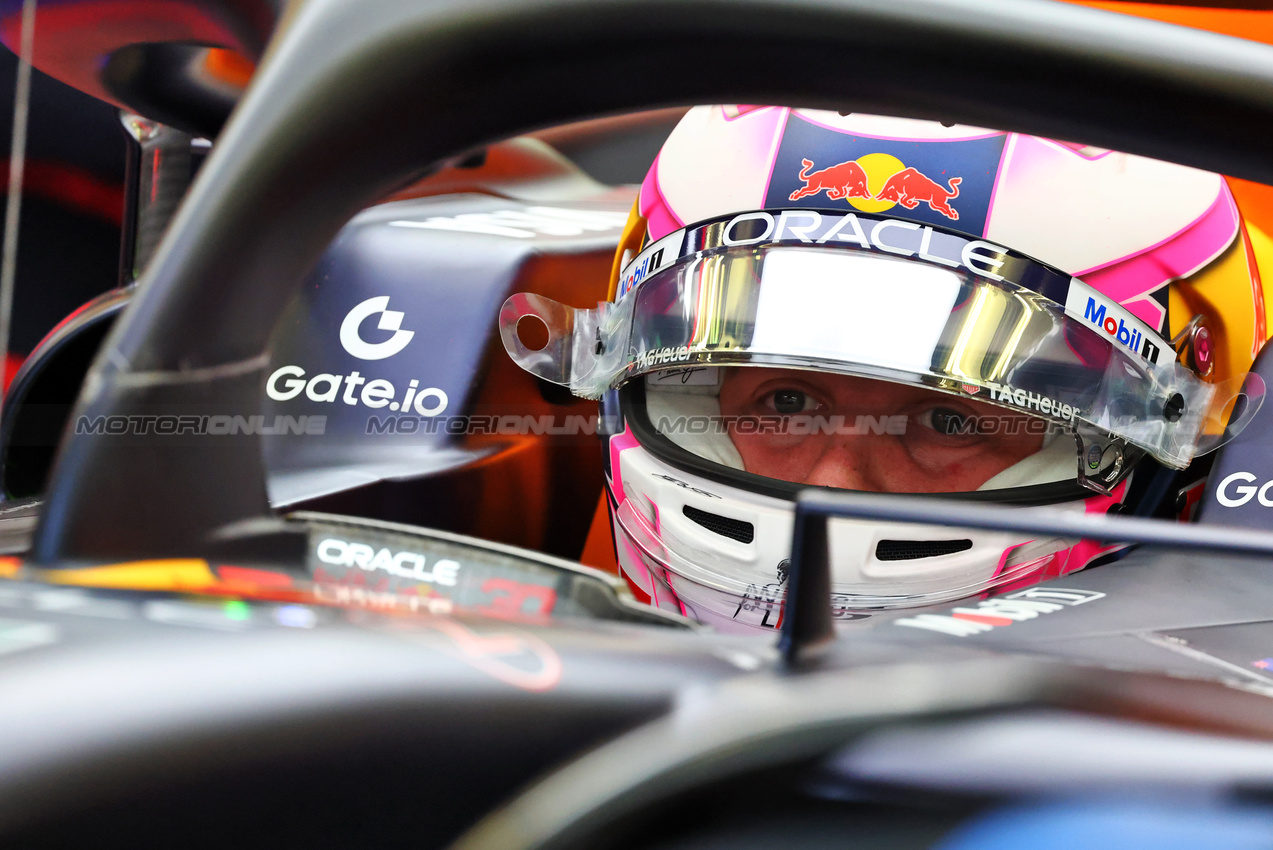 TEST BAHRAIN, Liam Lawson (NZL) Red Bull Racing RB21.

27.02.2025. Formula 1 Testing, Sakhir, Bahrain, Day Two.

- www.xpbimages.com, EMail: requests@xpbimages.com © Copyright: Batchelor / XPB Images