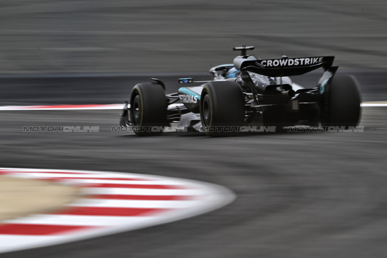 TEST BAHRAIN, George Russell (GBR) Mercedes AMG F1 W16.

27.02.2025. Formula 1 Testing, Sakhir, Bahrain, Day Two.

- www.xpbimages.com, EMail: requests@xpbimages.com © Copyright: Price / XPB Images