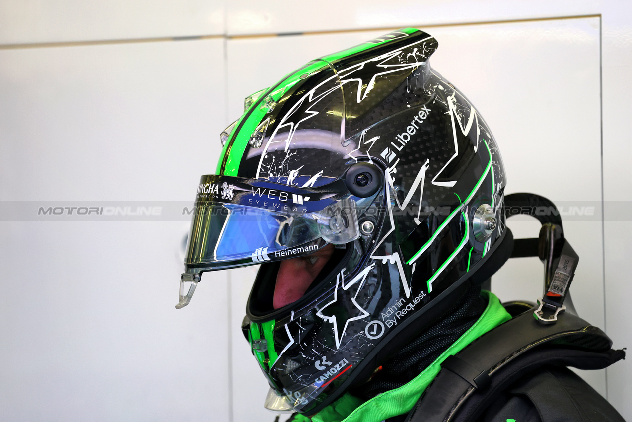 TEST BAHRAIN, Nico Hulkenberg (GER) Sauber.

27.02.2025. Formula 1 Testing, Sakhir, Bahrain, Day Two.

- www.xpbimages.com, EMail: requests@xpbimages.com © Copyright: Batchelor / XPB Images