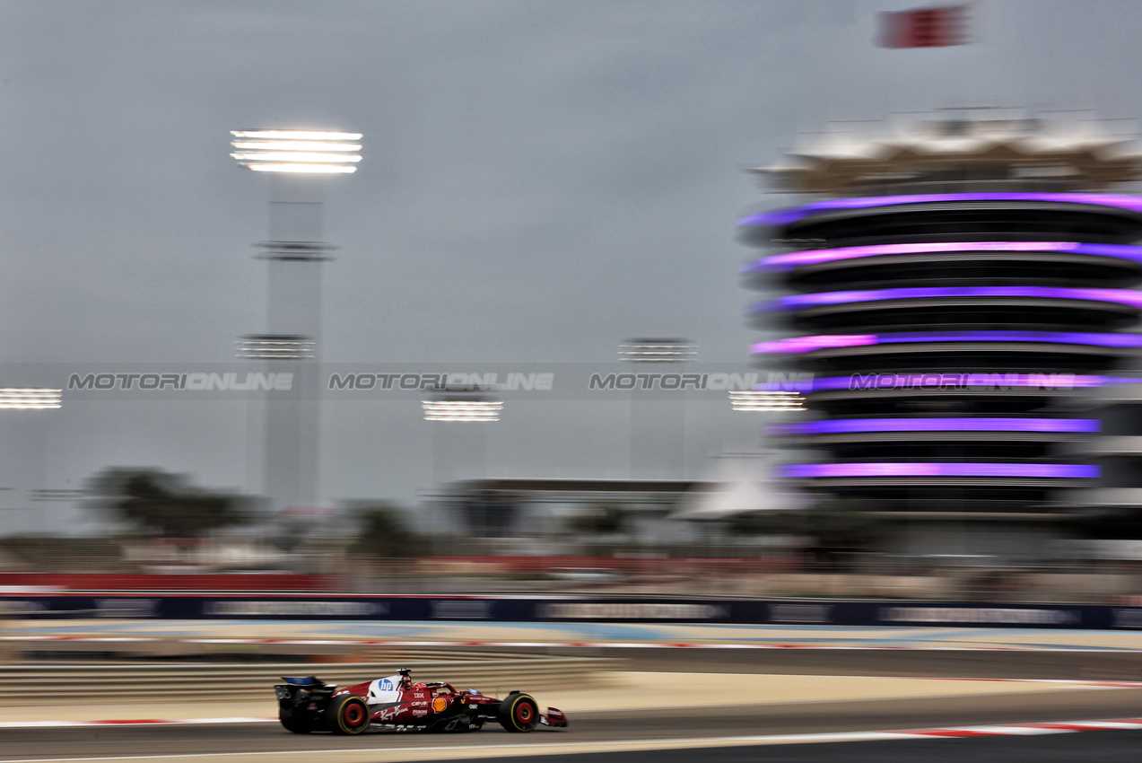 TEST BAHRAIN, Charles Leclerc (MON) Ferrari SF-25.

27.02.2025. Formula 1 Testing, Sakhir, Bahrain, Day Two.

- www.xpbimages.com, EMail: requests@xpbimages.com © Copyright: Bearne / XPB Images