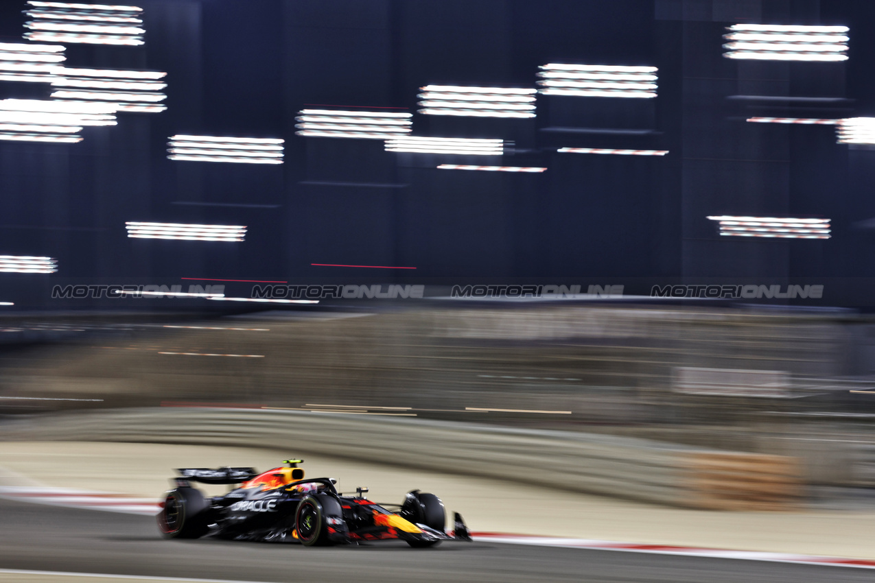 TEST BAHRAIN, Liam Lawson (NZL) Red Bull Racing RB21.

27.02.2025. Formula 1 Testing, Sakhir, Bahrain, Day Two.

- www.xpbimages.com, EMail: requests@xpbimages.com © Copyright: Bearne / XPB Images