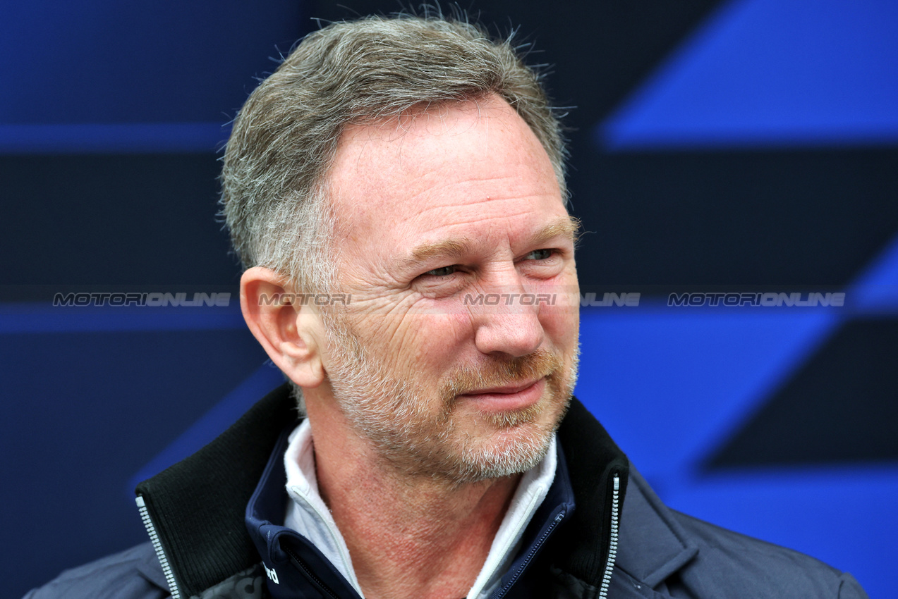 TEST BAHRAIN, Christian Horner (GBR) Red Bull Racing Team Principal.

27.02.2025. Formula 1 Testing, Sakhir, Bahrain, Day Two.

 - www.xpbimages.com, EMail: requests@xpbimages.com © Copyright: Coates / XPB Images