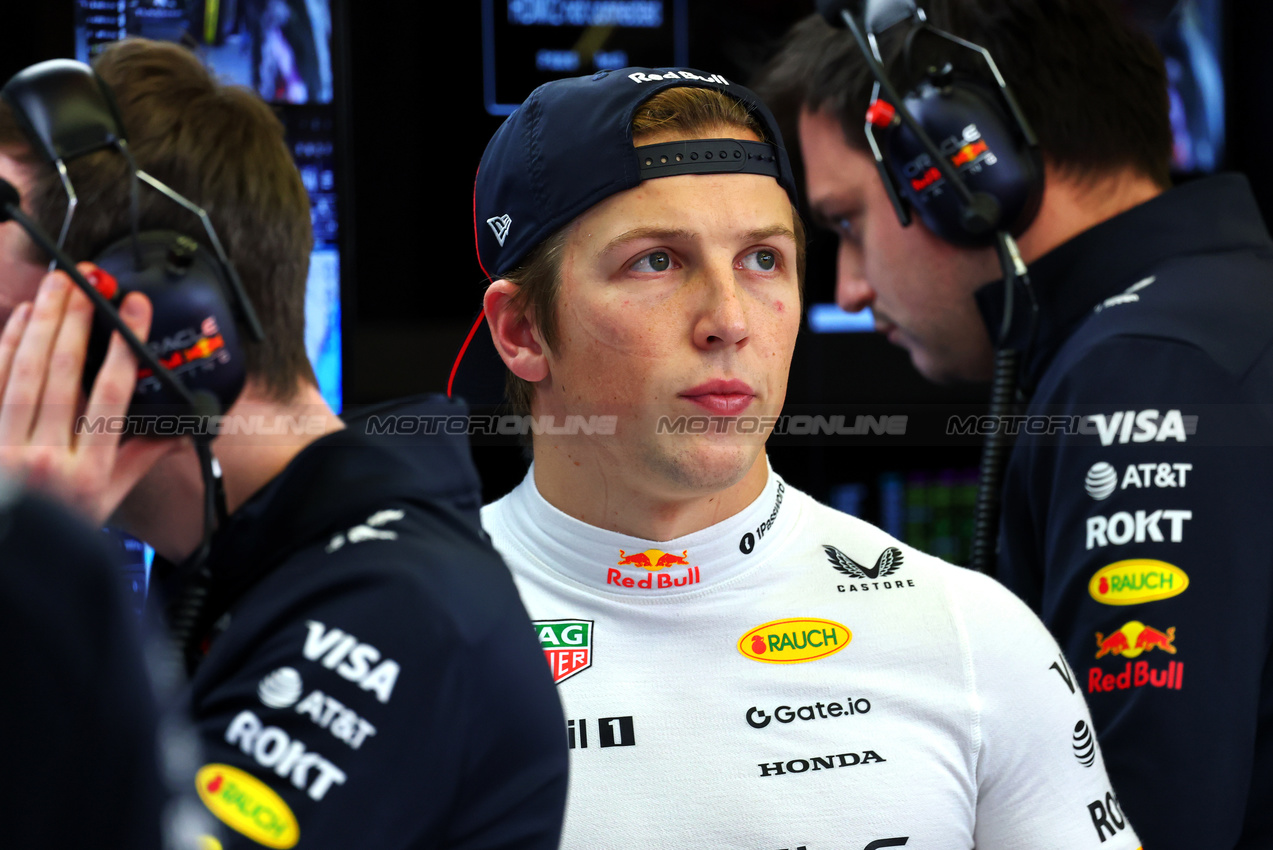 TEST BAHRAIN, Liam Lawson (NZL) Red Bull Racing.

27.02.2025. Formula 1 Testing, Sakhir, Bahrain, Day Two.

- www.xpbimages.com, EMail: requests@xpbimages.com © Copyright: Batchelor / XPB Images