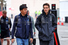 TEST BAHRAIN, (L to R): Alexander Albon (THA) Atlassian Williams Racing with George Russell (GBR) Mercedes AMG F1.

27.02.2025. Formula 1 Testing, Sakhir, Bahrain, Day Two.

- www.xpbimages.com, EMail: requests@xpbimages.com © Copyright: Bearne / XPB Images