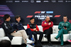 TEST BAHRAIN, (L to R): Toto Wolff (GER) Mercedes AMG F1 Shareholder e Executive Director; James Vowles (GBR) Atlassian Williams Racing Team Principal; Ayao Komatsu (JPN) Haas F1 Team Principal; Frederic Vasseur (FRA) Ferrari Team Principal; e Andy Cowell (GBR) Aston Martin F1 Team Group CEO e Team Principal, in the FIA Press Conference.

27.02.2025. Formula 1 Testing, Sakhir, Bahrain, Day Two.

- www.xpbimages.com, EMail: requests@xpbimages.com © Copyright: Price / XPB Images