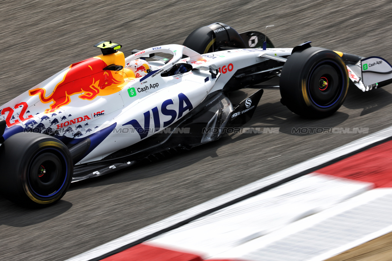 TEST BAHRAIN, Yuki Tsunoda (JPN) Racing Bulls VCARB 02.

26.02.2025. Formula 1 Testing, Sakhir, Bahrain, Day One.

- www.xpbimages.com, EMail: requests@xpbimages.com © Copyright: Bearne / XPB Images