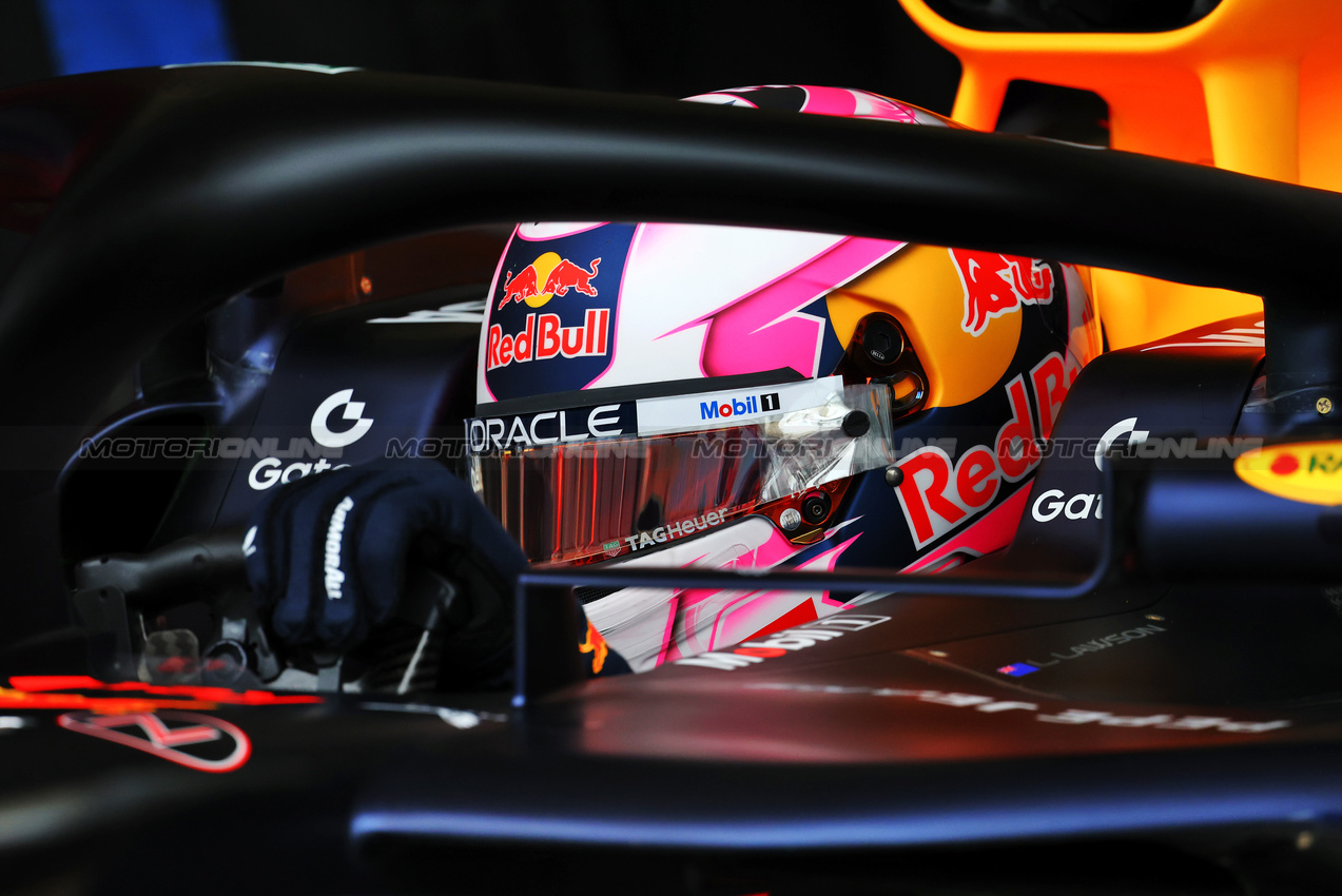 TEST BAHRAIN, Liam Lawson (NZL) Red Bull Racing RB21.

26.02.2025. Formula 1 Testing, Sakhir, Bahrain, Day One.

- www.xpbimages.com, EMail: requests@xpbimages.com © Copyright: Charniaux / XPB Images