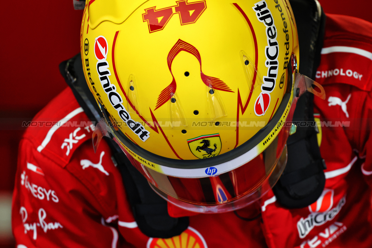 TEST BAHRAIN, Lewis Hamilton (GBR) Ferrari.

26.02.2025. Formula 1 Testing, Sakhir, Bahrain, Day One.

- www.xpbimages.com, EMail: requests@xpbimages.com © Copyright: Charniaux / XPB Images