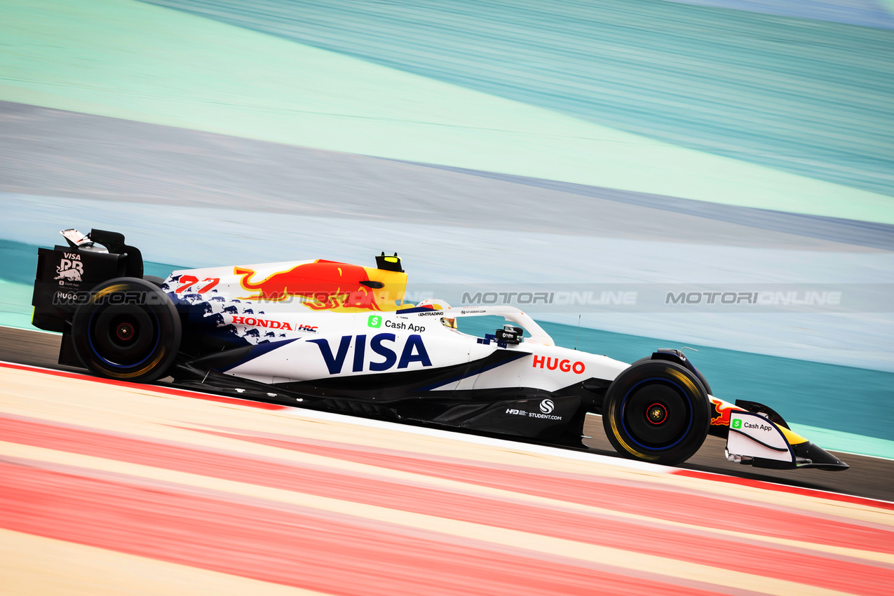 TEST BAHRAIN, Yuki Tsunoda (JPN) Racing Bulls VCARB 02.

26.02.2025. Formula 1 Testing, Sakhir, Bahrain, Day One.

- www.xpbimages.com, EMail: requests@xpbimages.com © Copyright: Bearne / XPB Images