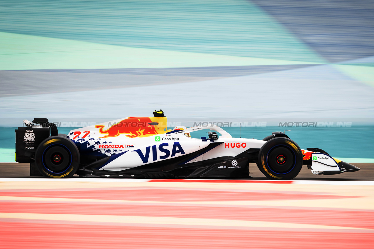 TEST BAHRAIN, Yuki Tsunoda (JPN) Racing Bulls VCARB 02.

26.02.2025. Formula 1 Testing, Sakhir, Bahrain, Day One.

- www.xpbimages.com, EMail: requests@xpbimages.com © Copyright: Bearne / XPB Images
