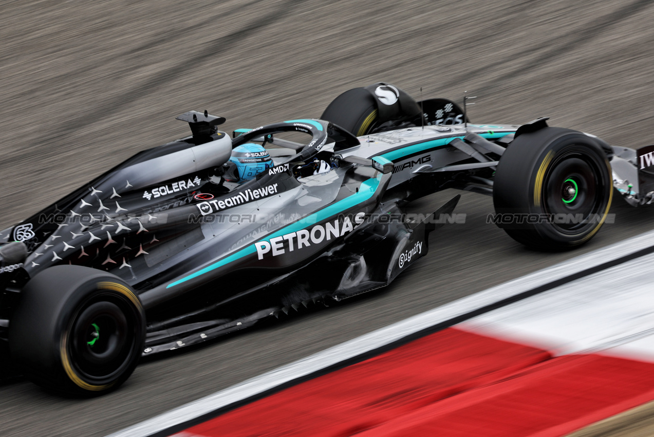 TEST BAHRAIN, George Russell (GBR) Mercedes AMG F1 W16.

26.02.2025. Formula 1 Testing, Sakhir, Bahrain, Day One.

- www.xpbimages.com, EMail: requests@xpbimages.com © Copyright: Bearne / XPB Images