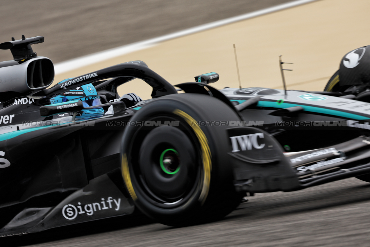 TEST BAHRAIN, George Russell (GBR) Mercedes AMG F1 W16.

26.02.2025. Formula 1 Testing, Sakhir, Bahrain, Day One.

- www.xpbimages.com, EMail: requests@xpbimages.com © Copyright: Bearne / XPB Images