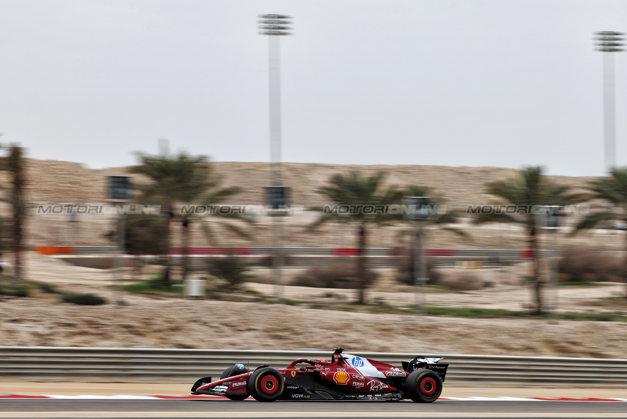 TEST BAHRAIN, Charles Leclerc (MON) Ferrari SF-25.

26.02.2025. Formula 1 Testing, Sakhir, Bahrain, Day One.

- www.xpbimages.com, EMail: requests@xpbimages.com © Copyright: Bearne / XPB Images