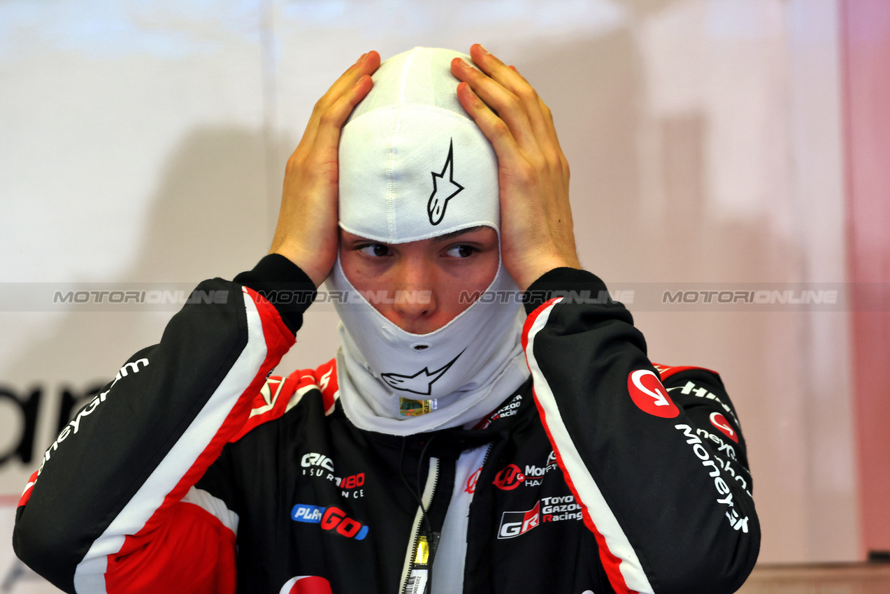 TEST BAHRAIN, Oliver Bearman (GBR) Haas F1 Team.

26.02.2025. Formula 1 Testing, Sakhir, Bahrain, Day One.

 - www.xpbimages.com, EMail: requests@xpbimages.com © Copyright: Coates / XPB Images