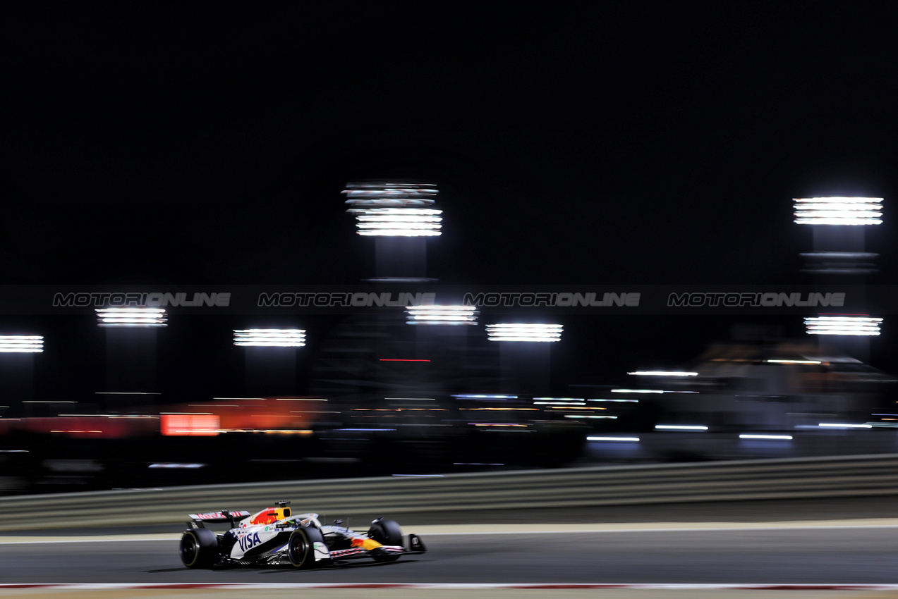 TEST BAHRAIN, Isack Hadjar (FRA) Racing Bulls VCARB 02.

26.02.2025. Formula 1 Testing, Sakhir, Bahrain, Day One.

- www.xpbimages.com, EMail: requests@xpbimages.com © Copyright: Bearne / XPB Images
