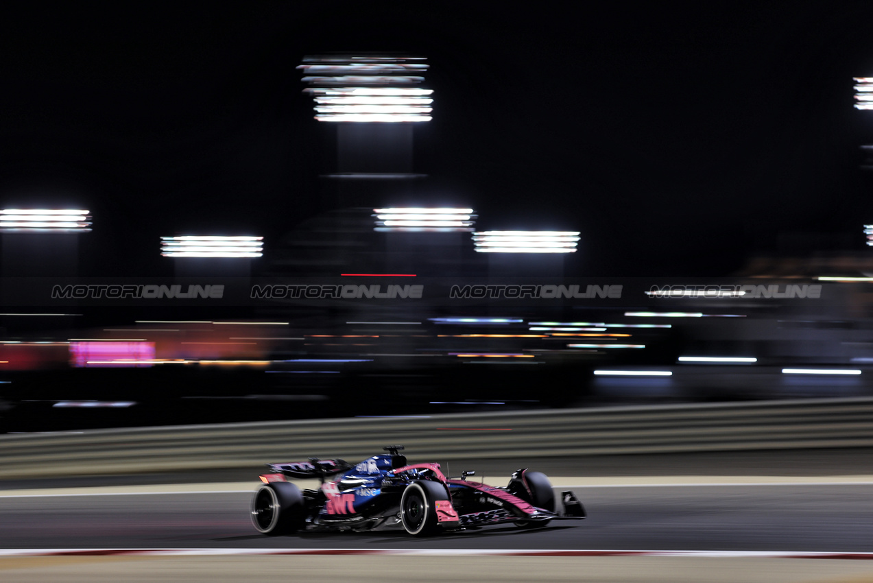 TEST BAHRAIN, Pierre Gasly (FRA) Alpine F1 Team A525.

26.02.2025. Formula 1 Testing, Sakhir, Bahrain, Day One.

- www.xpbimages.com, EMail: requests@xpbimages.com © Copyright: Bearne / XPB Images