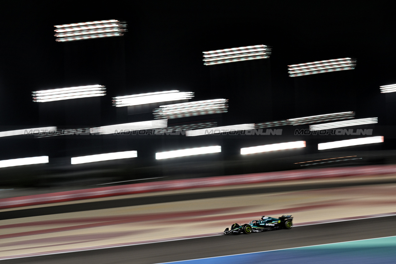 TEST BAHRAIN, Lance Stroll (CDN) Aston Martin F1 Team AMR25.

26.02.2025. Formula 1 Testing, Sakhir, Bahrain, Day One.

- www.xpbimages.com, EMail: requests@xpbimages.com © Copyright: Price / XPB Images