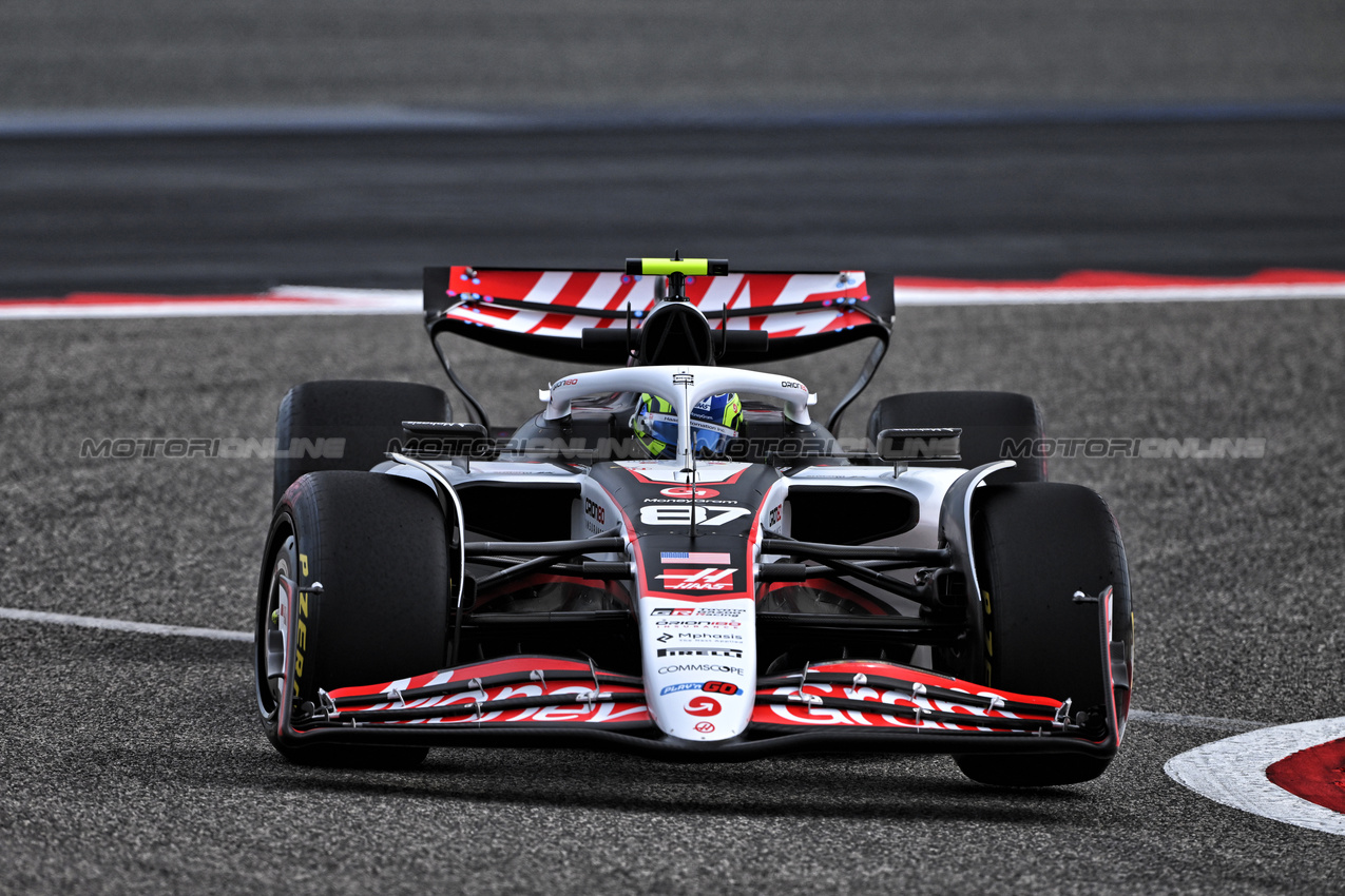 TEST BAHRAIN MERCOLEDI