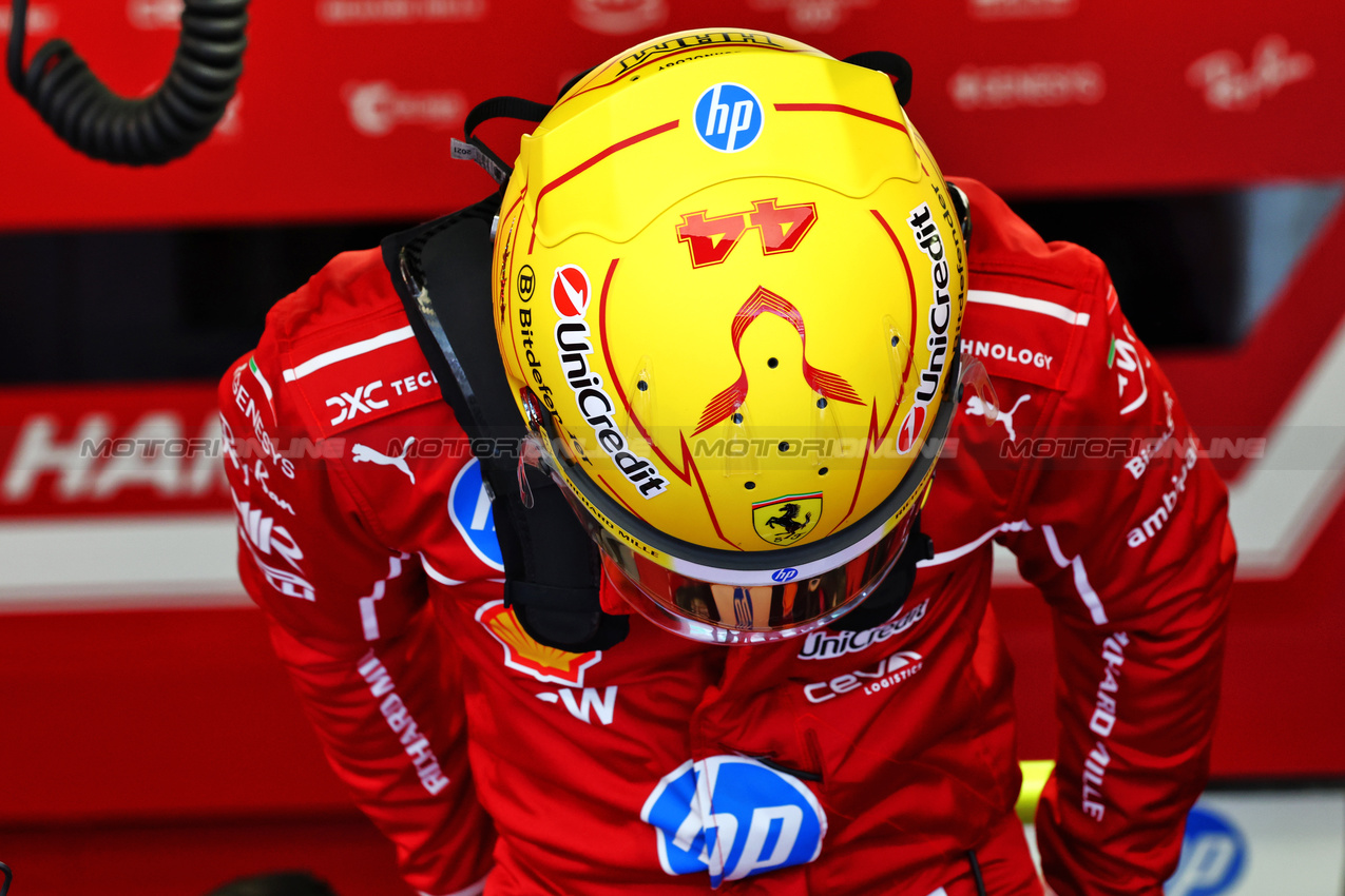 TEST BAHRAIN, Lewis Hamilton (GBR) Ferrari.

26.02.2025. Formula 1 Testing, Sakhir, Bahrain, Day One.

- www.xpbimages.com, EMail: requests@xpbimages.com © Copyright: Charniaux / XPB Images