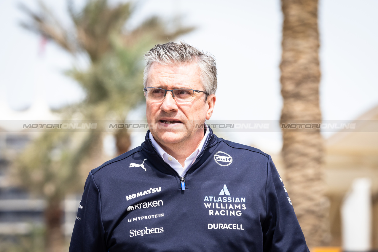 TEST BAHRAIN, Pat Fry (GBR) Atlassian Williams Racing Chief Technical Officer.

28.02.2025. Formula 1 Testing, Sakhir, Bahrain, Day Three.

- www.xpbimages.com, EMail: requests@xpbimages.com © Copyright: Bearne / XPB Images