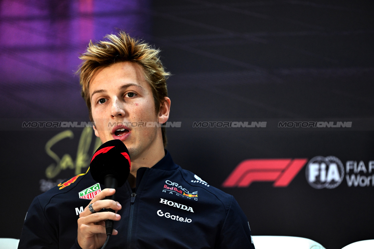 TEST BAHRAIN, Liam Lawson (NZL) Red Bull Racing in the FIA Press Conference.

28.02.2025. Formula 1 Testing, Sakhir, Bahrain, Day Three.

- www.xpbimages.com, EMail: requests@xpbimages.com © Copyright: Price / XPB Images
