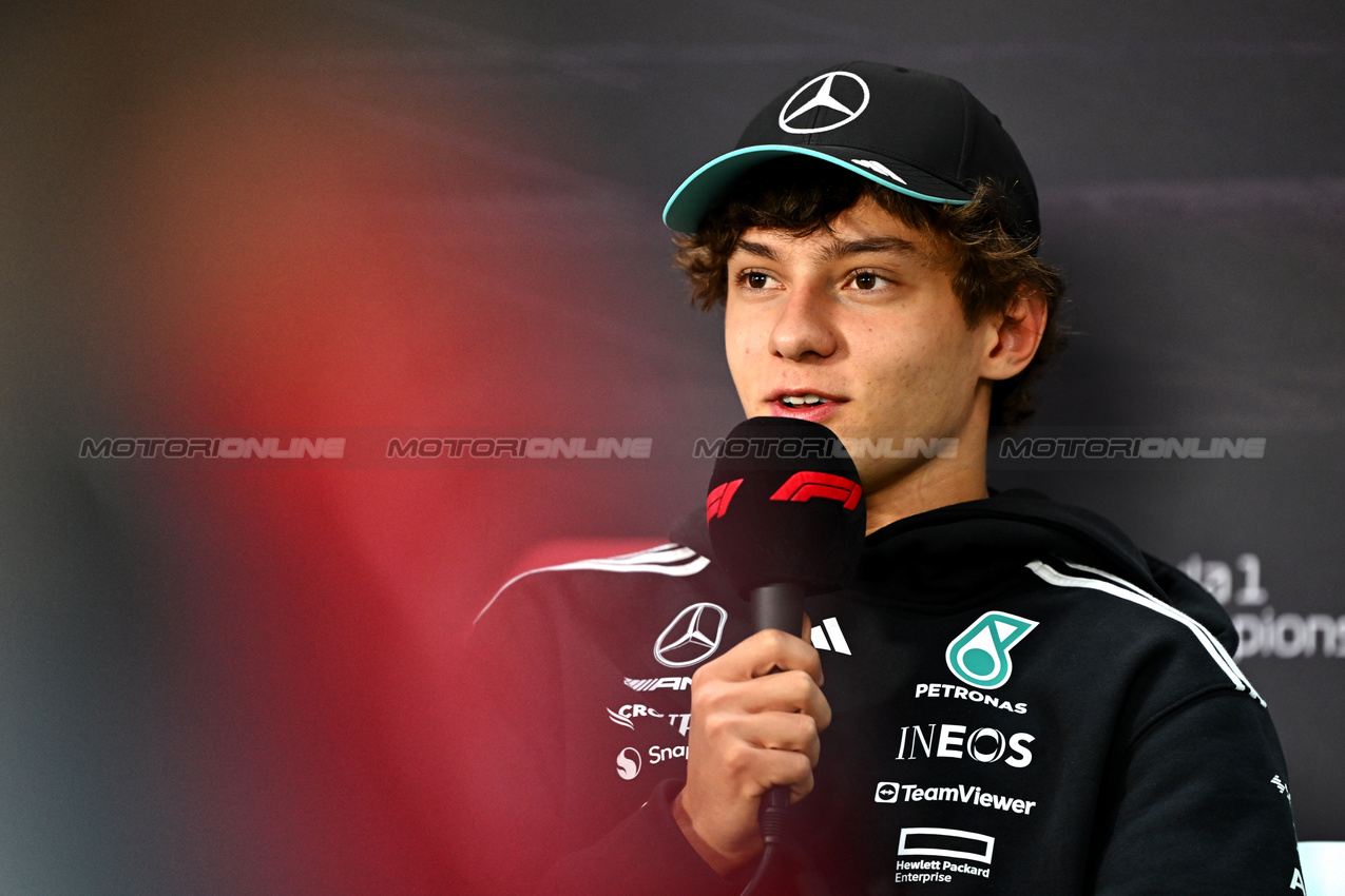 TEST BAHRAIN, Andrea Kimi Antonelli (ITA) Mercedes AMG F1 in the FIA Press Conference.

28.02.2025. Formula 1 Testing, Sakhir, Bahrain, Day Three.

- www.xpbimages.com, EMail: requests@xpbimages.com © Copyright: Price / XPB Images
