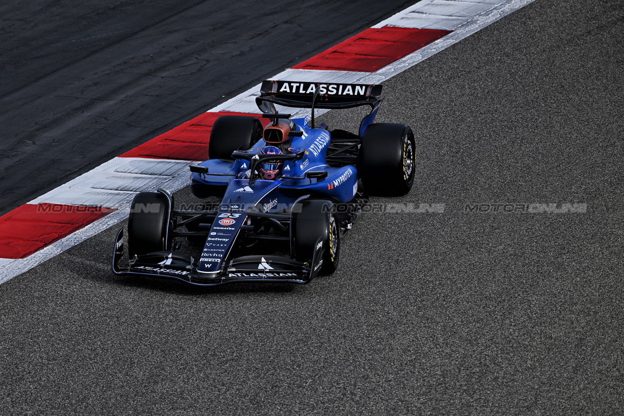 TEST BAHRAIN, Alexander Albon (THA) Atlassian Williams Racing.

28.02.2025. Formula 1 Testing, Sakhir, Bahrain, Day Three.

- www.xpbimages.com, EMail: requests@xpbimages.com © Copyright: Price / XPB Images