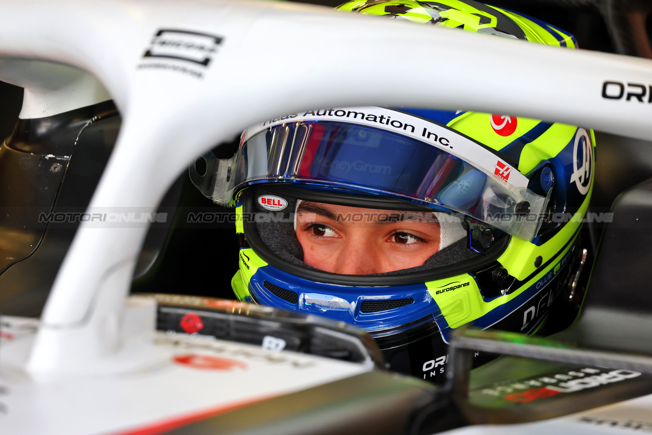 TEST BAHRAIN, Oliver Bearman (GBR) Haas VF-25.

28.02.2025. Formula 1 Testing, Sakhir, Bahrain, Day Three.

- www.xpbimages.com, EMail: requests@xpbimages.com © Copyright: Batchelor / XPB Images