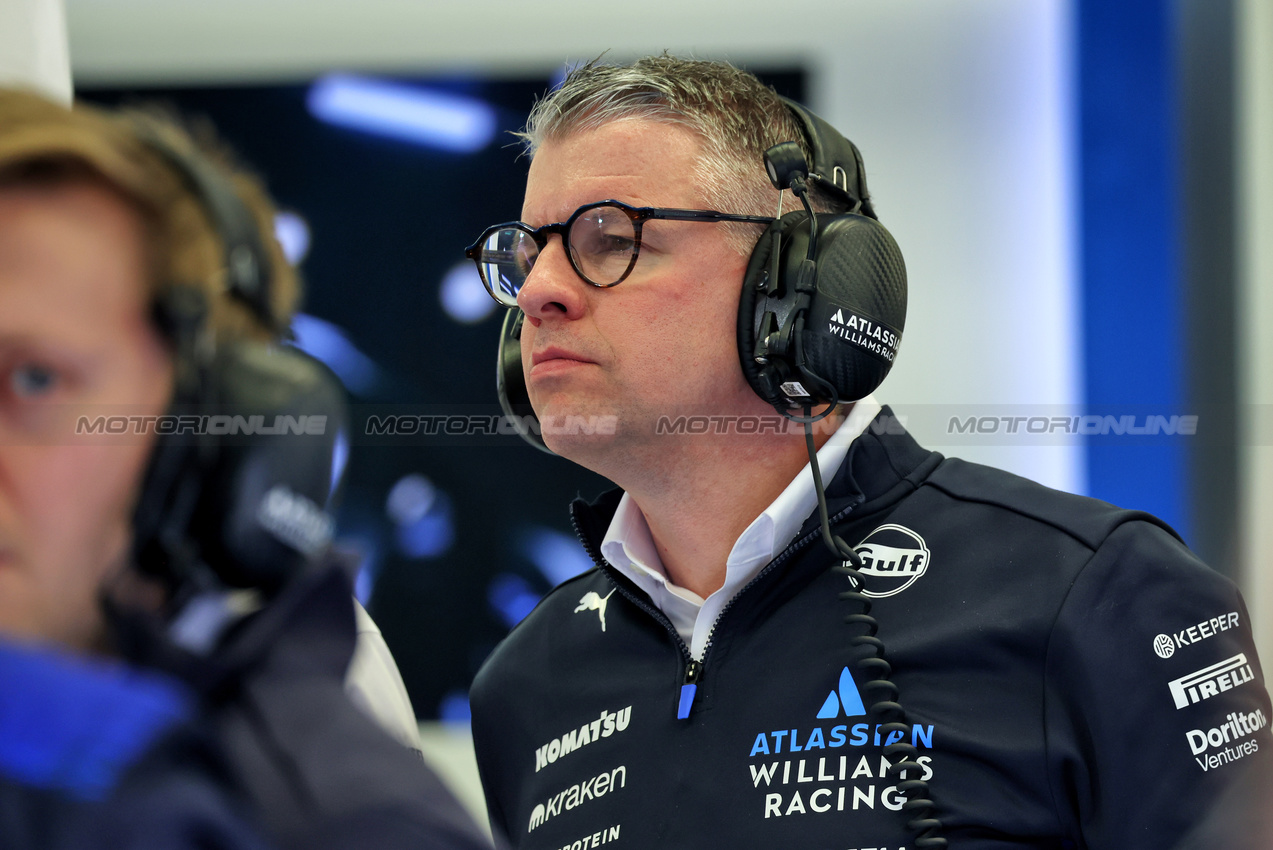 TEST BAHRAIN, Matthew Harman (GBR) Atlassian Williams Racing Design Director.

28.02.2025. Formula 1 Testing, Sakhir, Bahrain, Day Three.

- www.xpbimages.com, EMail: requests@xpbimages.com © Copyright: Bearne / XPB Images