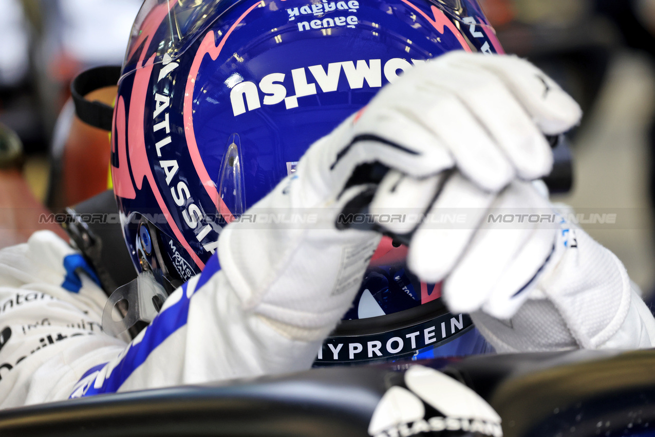 TEST BAHRAIN, Alexander Albon (THA) Atlassian Williams Racing FW47.

28.02.2025. Formula 1 Testing, Sakhir, Bahrain, Day Three.

- www.xpbimages.com, EMail: requests@xpbimages.com © Copyright: Bearne / XPB Images