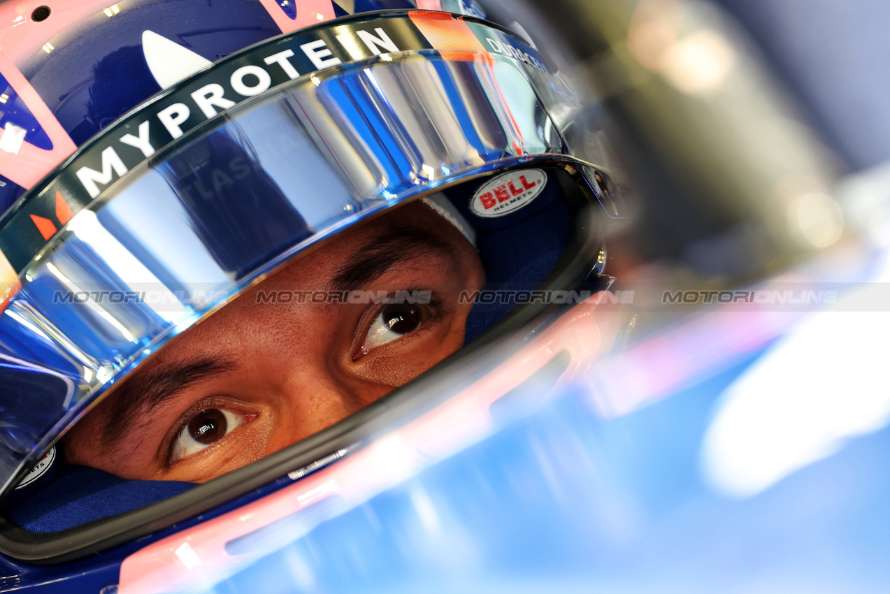 TEST BAHRAIN, Alexander Albon (THA) Atlassian Williams Racing FW47.

28.02.2025. Formula 1 Testing, Sakhir, Bahrain, Day Three.

- www.xpbimages.com, EMail: requests@xpbimages.com © Copyright: Bearne / XPB Images