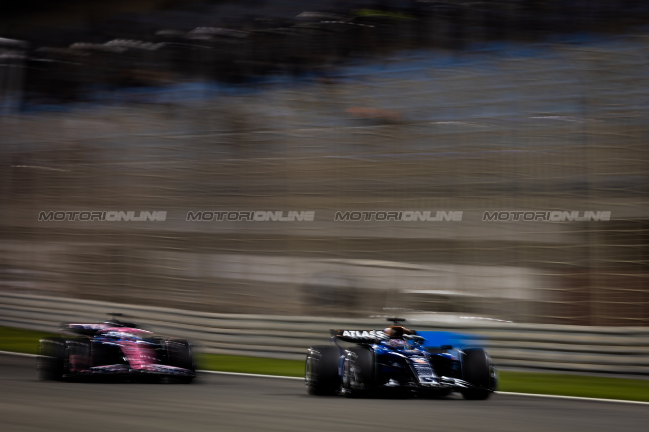 TEST BAHRAIN, Alexander Albon (THA) Atlassian Williams Racing FW47.

28.02.2025. Formula 1 Testing, Sakhir, Bahrain, Day Three.

- www.xpbimages.com, EMail: requests@xpbimages.com © Copyright: Bearne / XPB Images