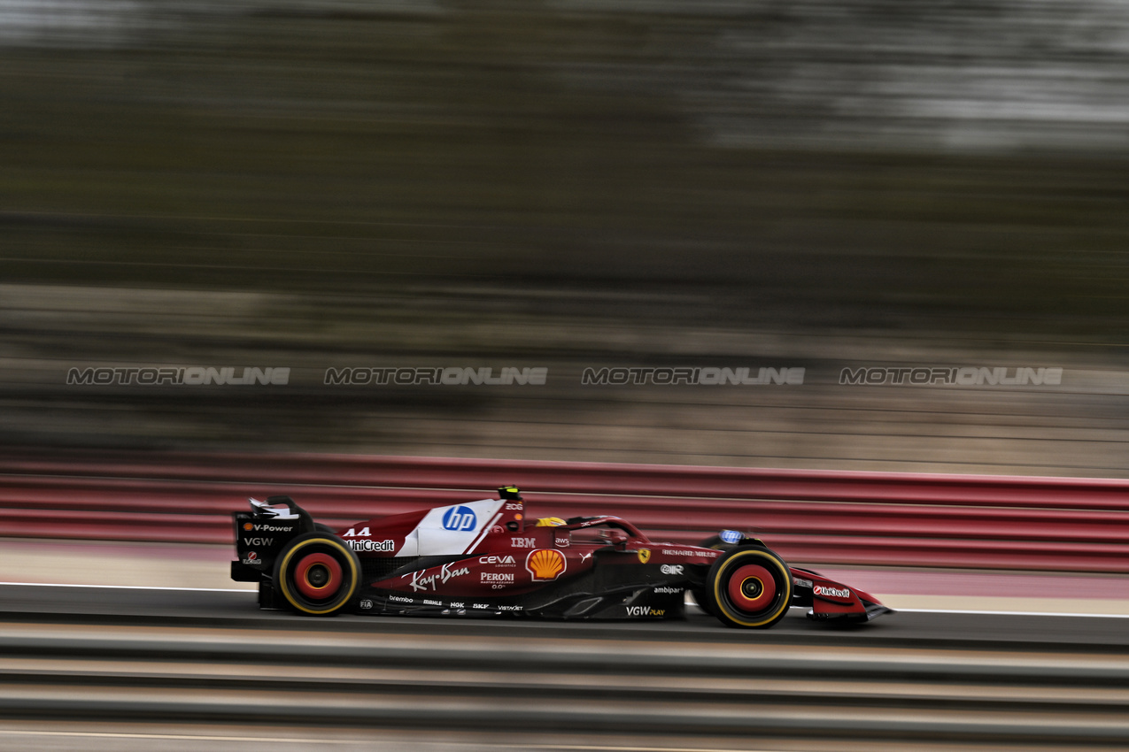 TEST BAHRAIN, Lewis Hamilton (GBR) Ferrari SF-25.

28.02.2025. Formula 1 Testing, Sakhir, Bahrain, Day Three.

- www.xpbimages.com, EMail: requests@xpbimages.com © Copyright: Price / XPB Images