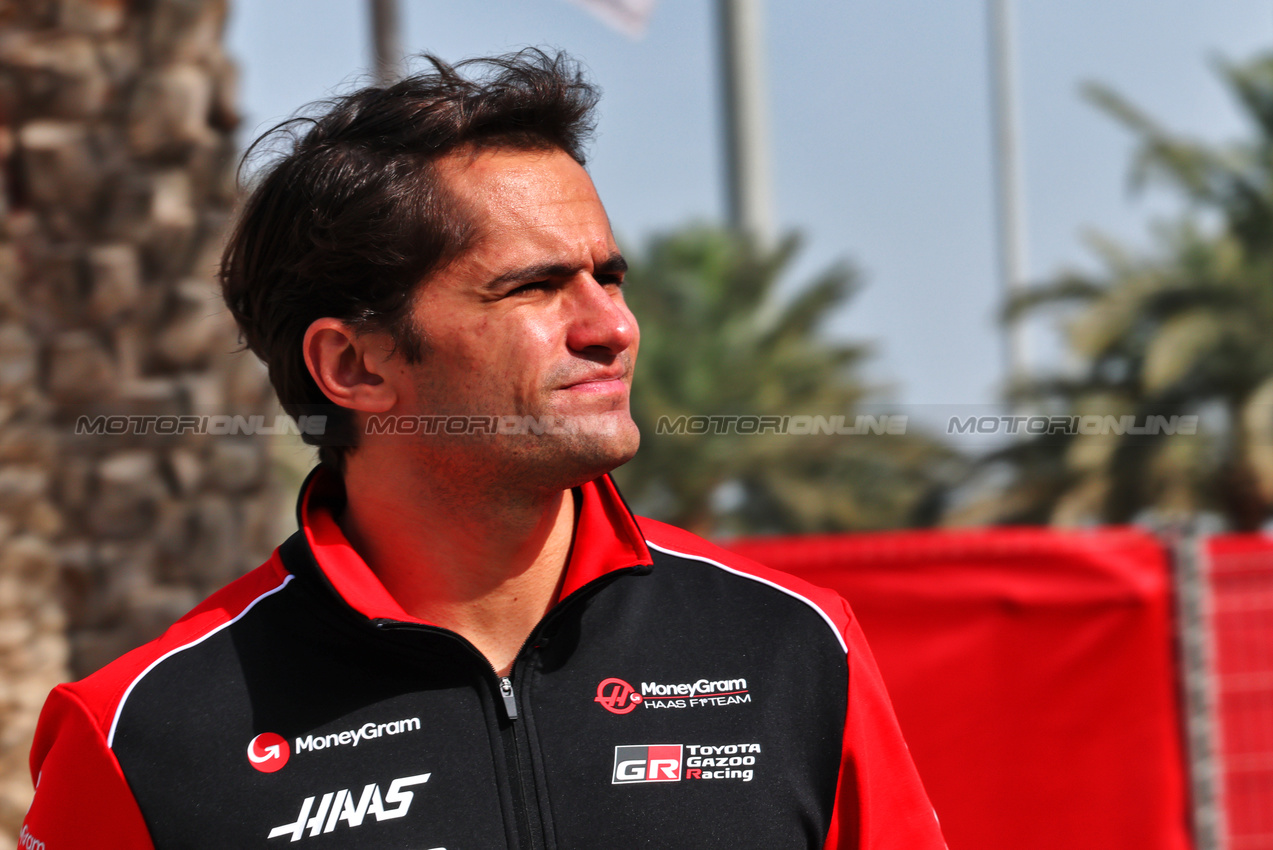 TEST BAHRAIN, Pietro Fittipaldi (BRA) Haas F1 Team Reserve Driver.

28.02.2025. Formula 1 Testing, Sakhir, Bahrain, Day Three.

- www.xpbimages.com, EMail: requests@xpbimages.com © Copyright: Batchelor / XPB Images