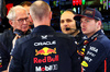 TEST BAHRAIN, Max Verstappen (NLD) Red Bull Racing with Gianpiero Lambiase (ITA) Red Bull Racing Head of Racing e Dr Helmut Marko (AUT) Red Bull Motorsport Consultant.

28.02.2025. Formula 1 Testing, Sakhir, Bahrain, Day Three.

- www.xpbimages.com, EMail: requests@xpbimages.com © Copyright: Charniaux / XPB Images