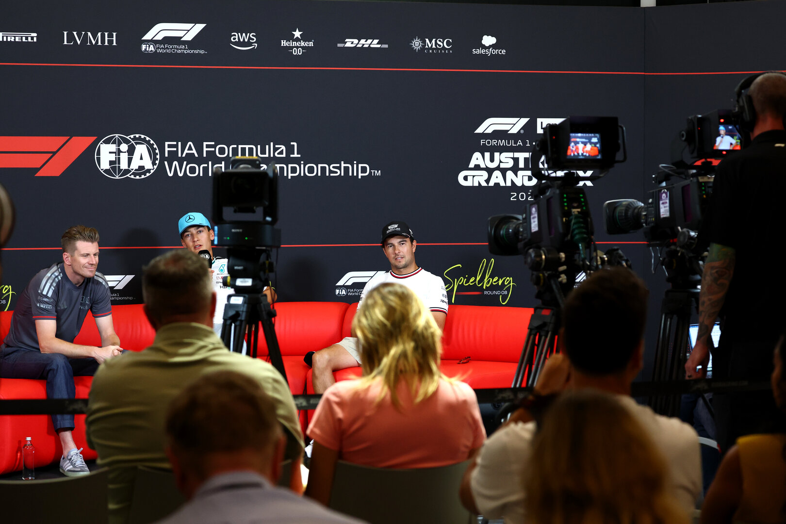 GP AUSTRIA, (L to R): Nico Hulkenberg (GER) Audi F1 Team; George Russell (GBR) Mercedes AMG Formula One Team; e Sergio Perez (MEX) Cadillac Formula 1 Team, in the FIA Press Conference.
25.06.2026. Formula 1 World Championship, Rd 8, Austrian Grand Prix, Spielberg, Austria, Preparation Day.
- www.xpbimages.com, EMail: requests@xpbimages.com © Copyright: Bearne / XPB Images