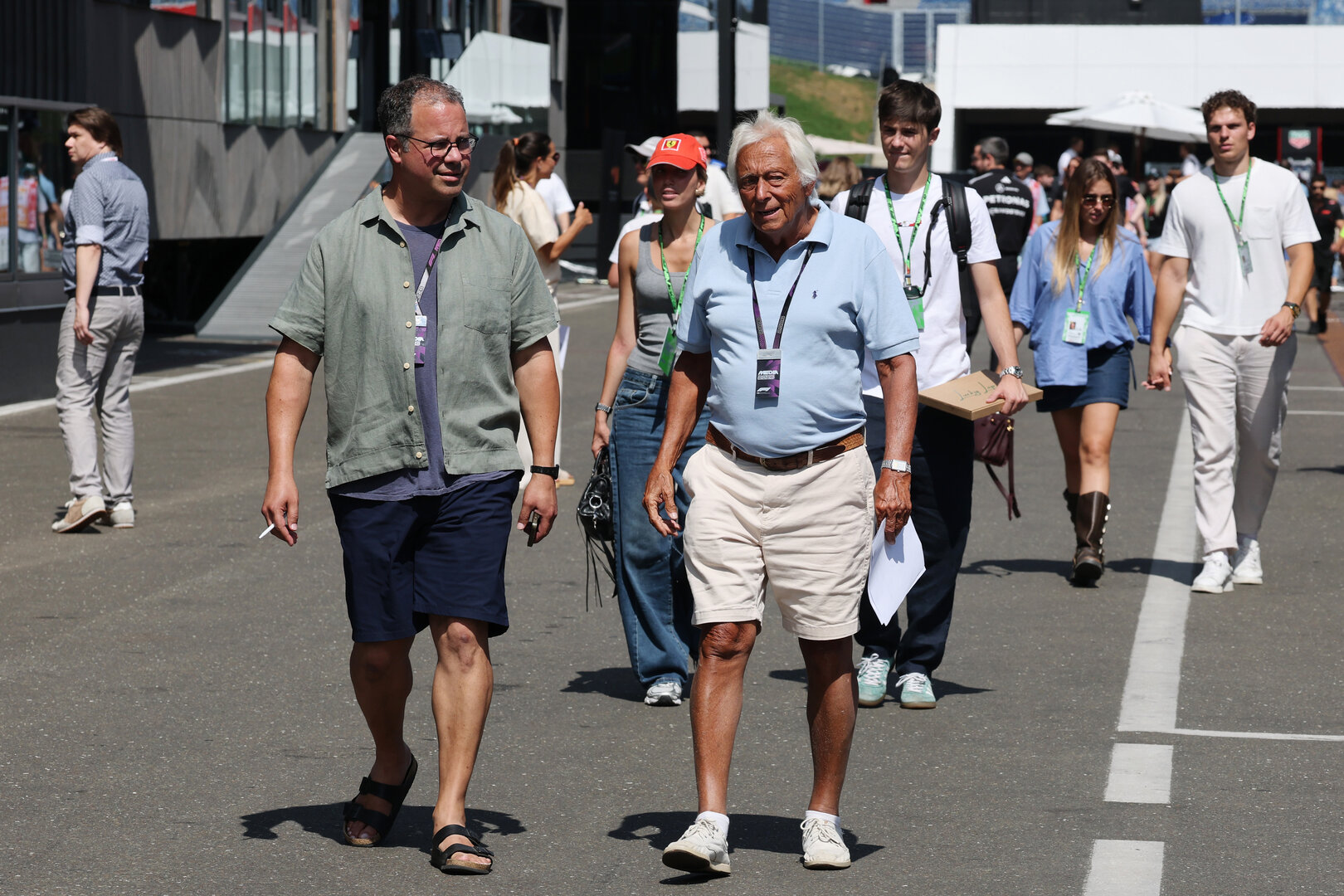 GP AUSTRIA, (L to R): Ted Kravitz (GBR) Sky Sports Pitlane Reporter with Bob Constanduros (GBR) Journalist e Circuit Commentator.
25.06.2026. Formula 1 World Championship, Rd 8, Austrian Grand Prix, Spielberg, Austria, Preparation Day.
- www.xpbimages.com, EMail: requests@xpbimages.com © Copyright: Moy / XPB Images