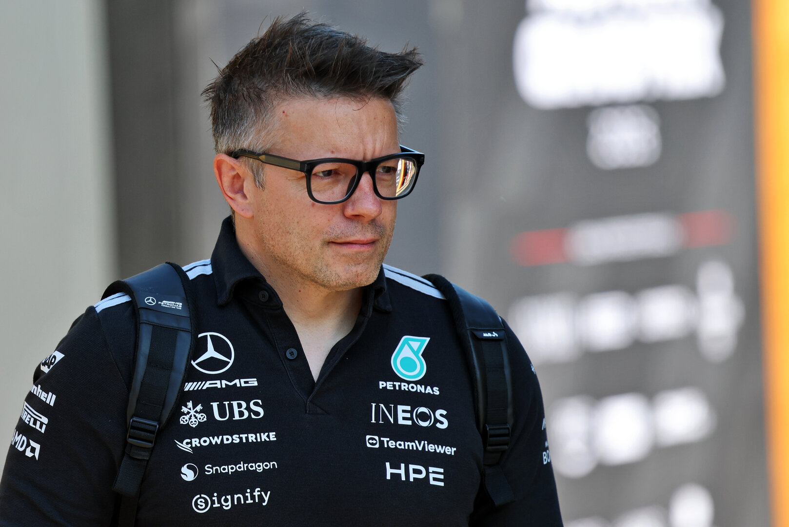 GP AUSTRIA, Peter Bonnington (GBR) Mercedes AMG Formula One Team Gara Engineer.
26.06.2026. Formula 1 World Championship, Rd 8, Austrian Grand Prix, Spielberg, Austria, Practice Day.
- www.xpbimages.com, EMail: requests@xpbimages.com © Copyright: Batchelor / XPB Images