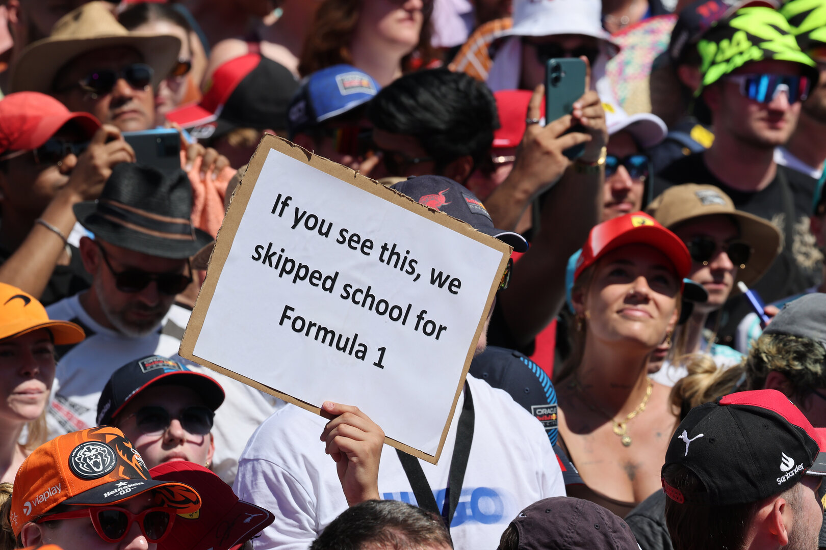 GP AUSTRIA, Fans at the FanZone Stage.
26.06.2026. Formula 1 World Championship, Rd 8, Austrian Grand Prix, Spielberg, Austria, Practice Day.
- www.xpbimages.com, EMail: requests@xpbimages.com © Copyright: Moy / XPB Images