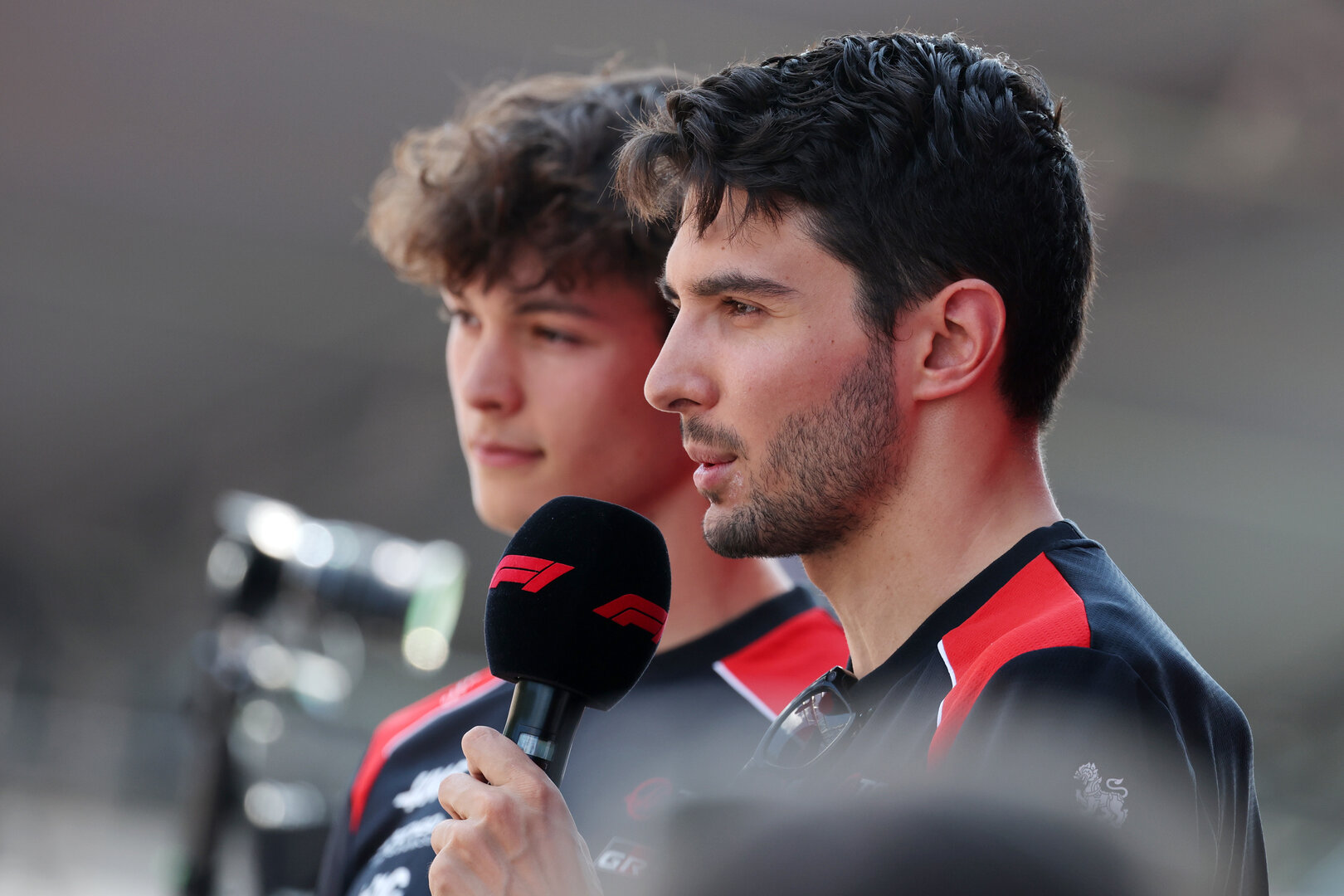GP AUSTRIA, Esteban Ocon (FRA) Haas F1 Team e Oliver Bearman (GBR) Haas F1 Team on the FanZone Stage.
26.06.2026. Formula 1 World Championship, Rd 8, Austrian Grand Prix, Spielberg, Austria, Practice Day.
- www.xpbimages.com, EMail: requests@xpbimages.com © Copyright: Moy / XPB Images