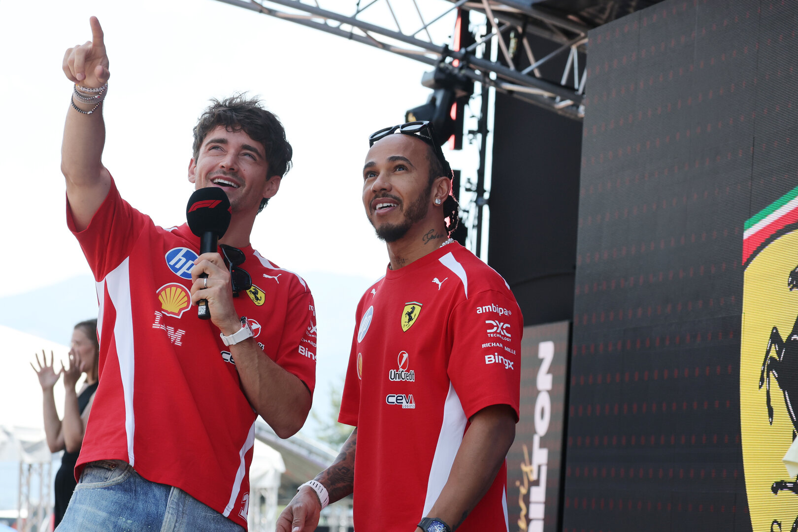 GP AUSTRIA, (L to R): Charles Leclerc (MON) Ferrari e Lewis Hamilton (GBR) Ferrari on the FanZone Stage.
26.06.2026. Formula 1 World Championship, Rd 8, Austrian Grand Prix, Spielberg, Austria, Practice Day.
- www.xpbimages.com, EMail: requests@xpbimages.com © Copyright: Moy / XPB Images