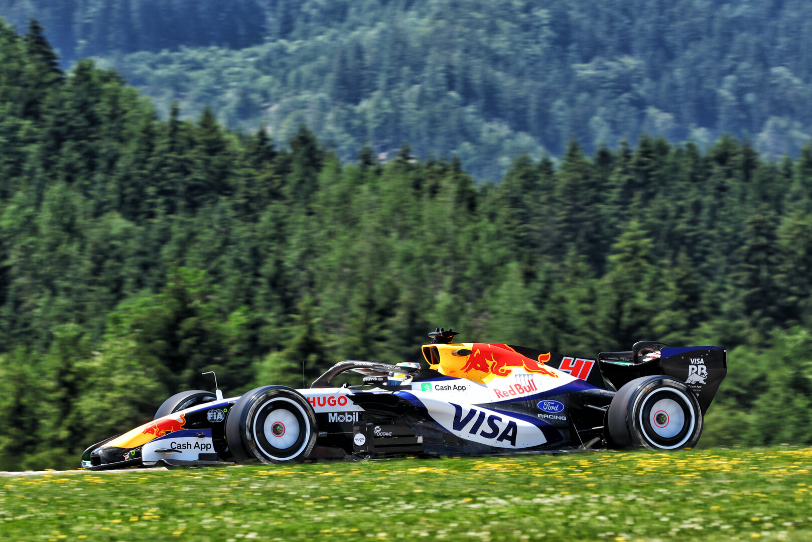 GP AUSTRIA, Arvid Lindblad (GBR) Racing Bulls Formula One Team VCARB 03.
26.06.2026. Formula 1 World Championship, Rd 8, Austrian Grand Prix, Spielberg, Austria, Practice Day.
- www.xpbimages.com, EMail: requests@xpbimages.com © Copyright: Bearne / XPB Images