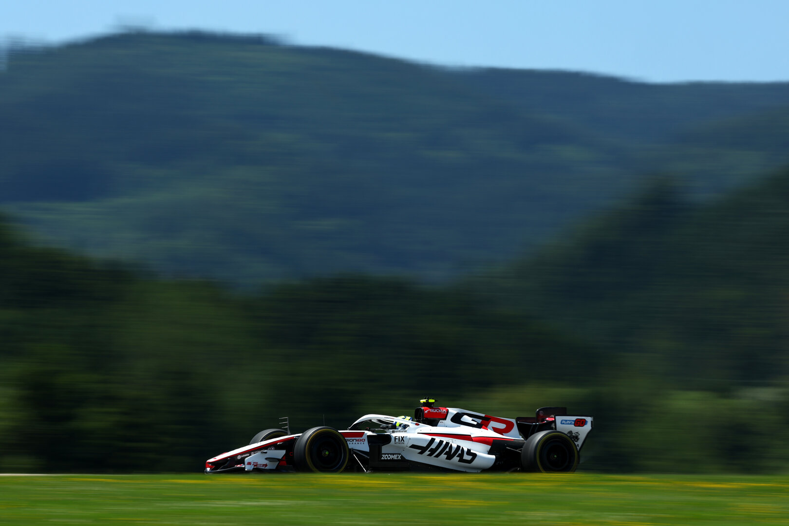 GP AUSTRIA, Oliver Bearman (GBR) Haas F1 Team VF-26.
26.06.2026. Formula 1 World Championship, Rd 8, Austrian Grand Prix, Spielberg, Austria, Practice Day.
- www.xpbimages.com, EMail: requests@xpbimages.com © Copyright: Bearne / XPB Images