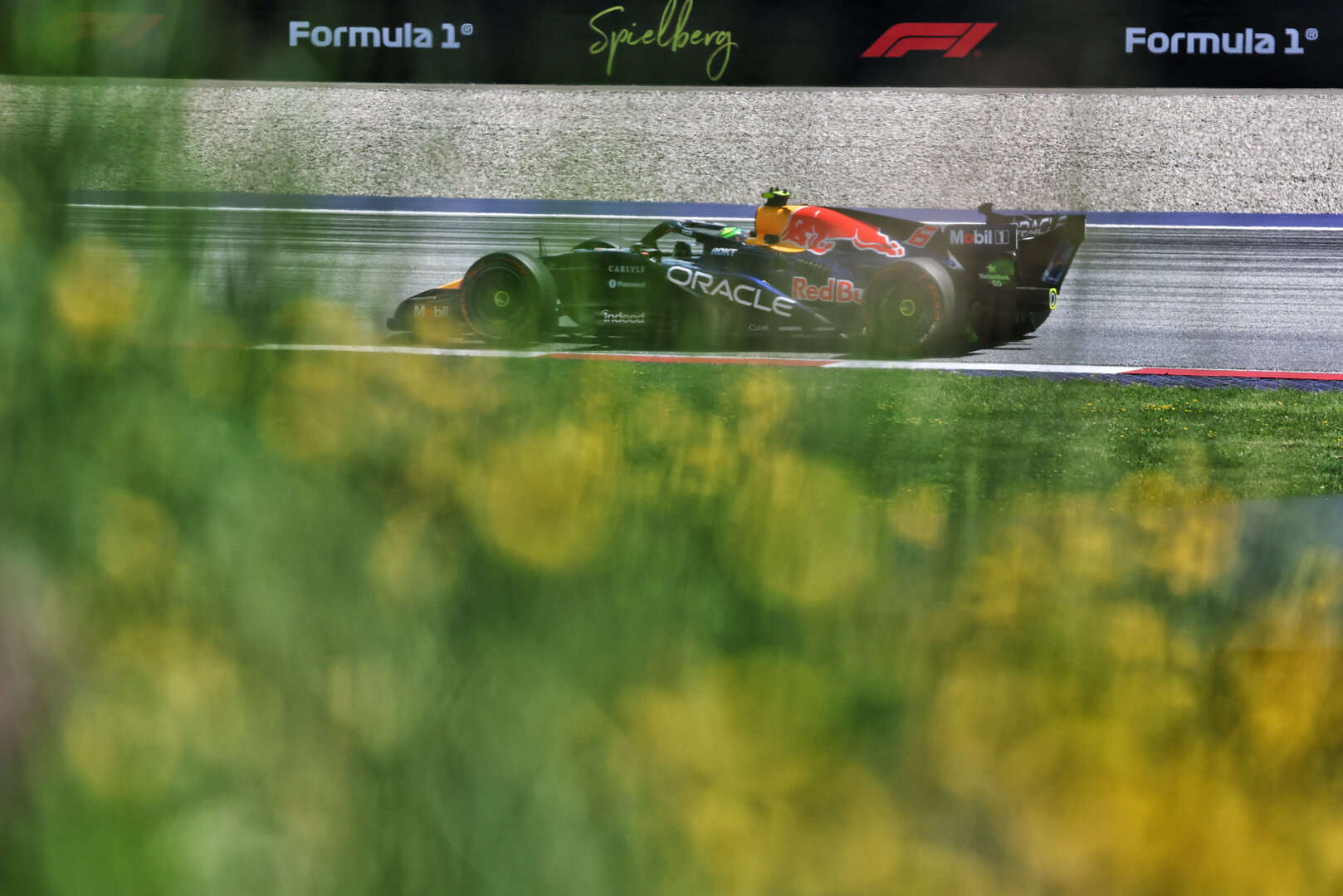 GP AUSTRIA, Isack Hadjar (FRA) Red Bull Racing RB22.
26.06.2026. Formula 1 World Championship, Rd 8, Austrian Grand Prix, Spielberg, Austria, Practice Day.
- www.xpbimages.com, EMail: requests@xpbimages.com © Copyright: Bearne / XPB Images